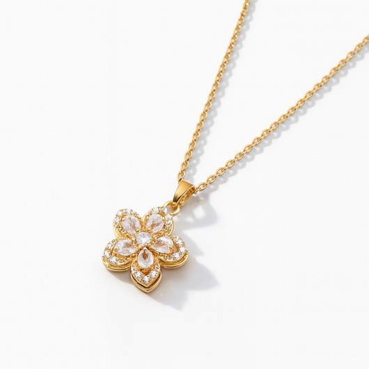 Royal Spinning Necklace